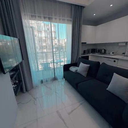Apartment In In The Center By The Sea Alanya